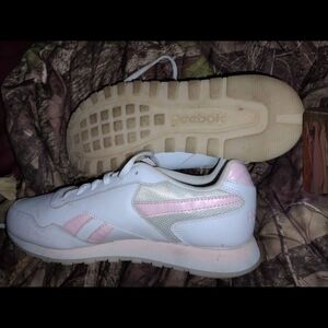 Reebok Women's White and Light Pink Sneakers